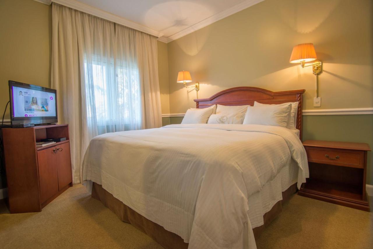 Hotel Villa Morra Suites Асунсьон Экстерьер фото