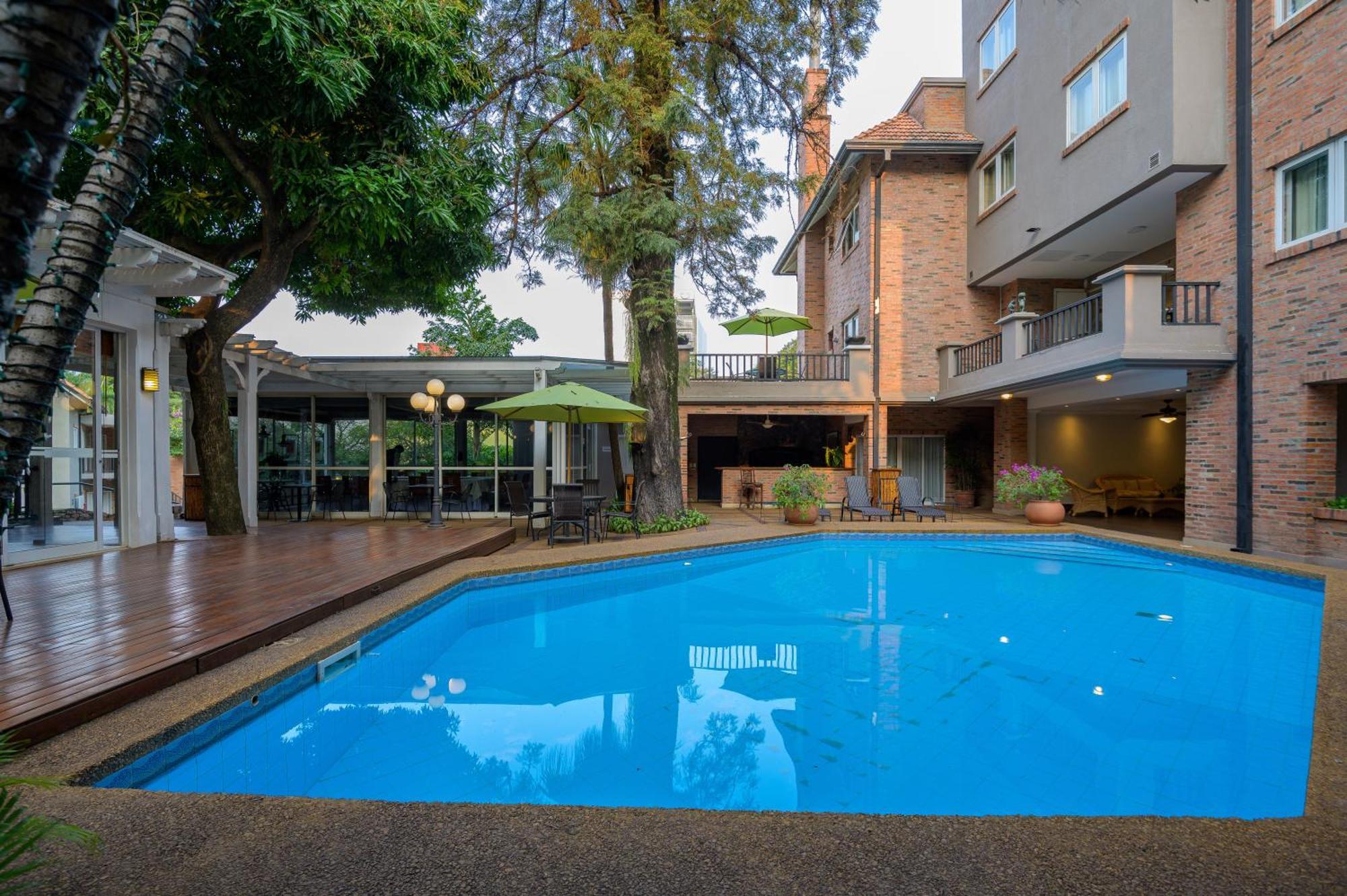 Hotel Villa Morra Suites Асунсьон Экстерьер фото